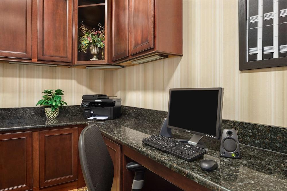 Country Inn & Suites By Radisson, Bloomington-Normal Airport, Il Εξωτερικό φωτογραφία