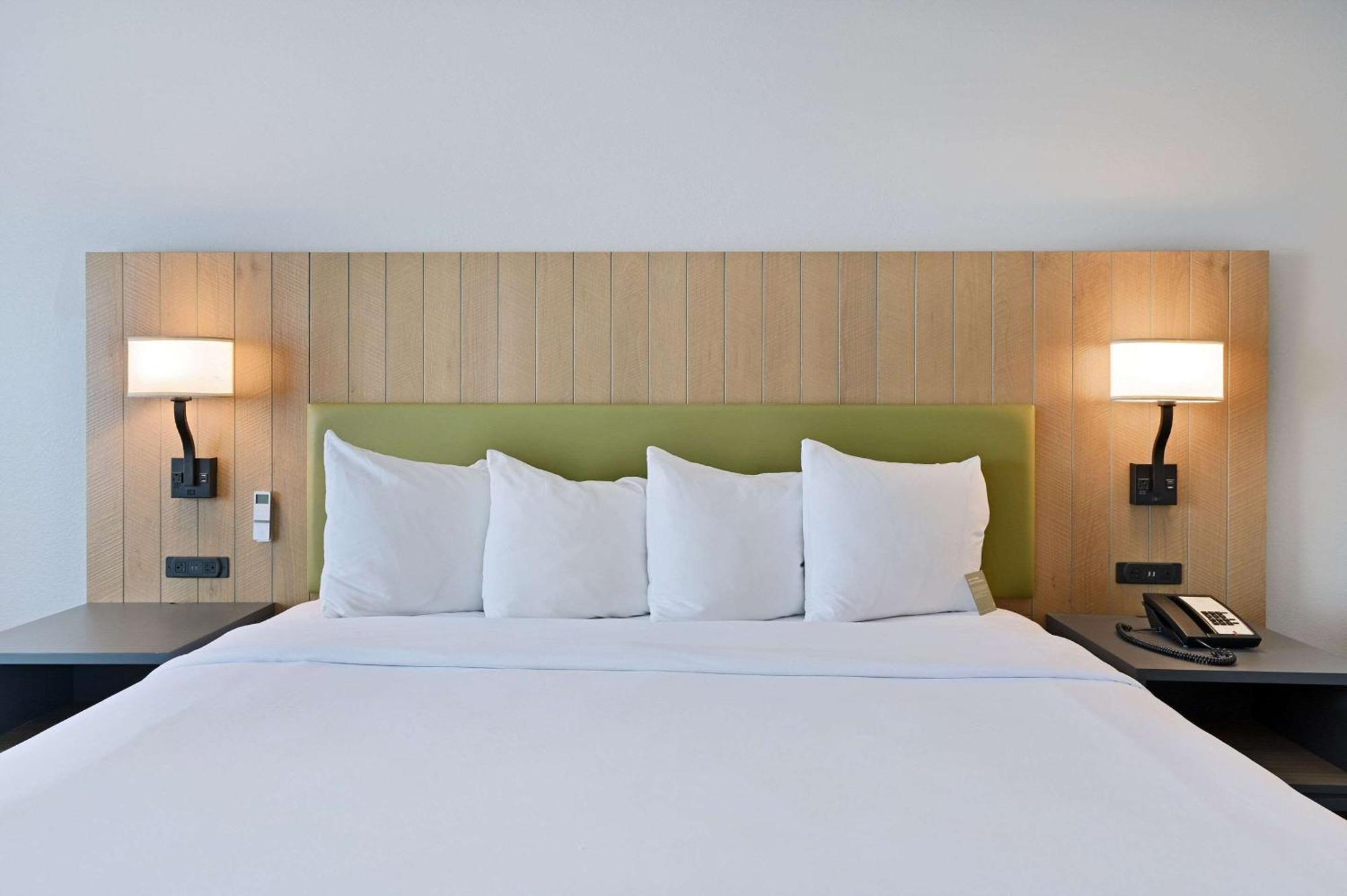 Country Inn & Suites By Radisson, Bloomington-Normal Airport, Il Εξωτερικό φωτογραφία