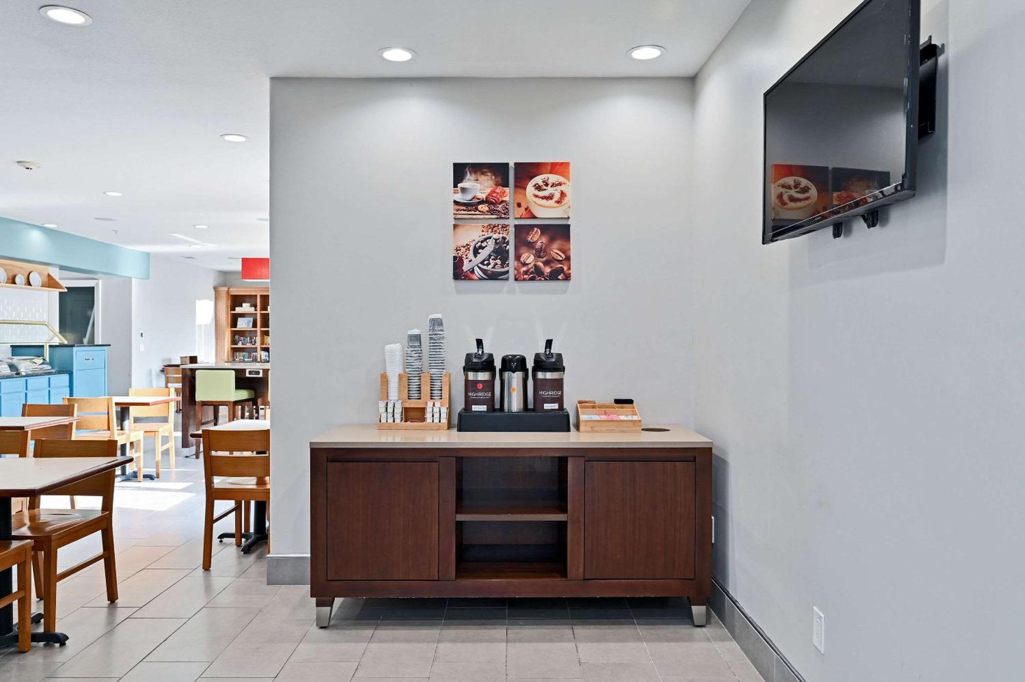 Country Inn & Suites By Radisson, Bloomington-Normal Airport, Il Εξωτερικό φωτογραφία